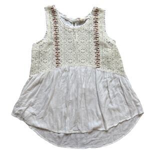 Hem & Thread Top Women’s Sz Medium White ColoredEmbroidered Tank Boho